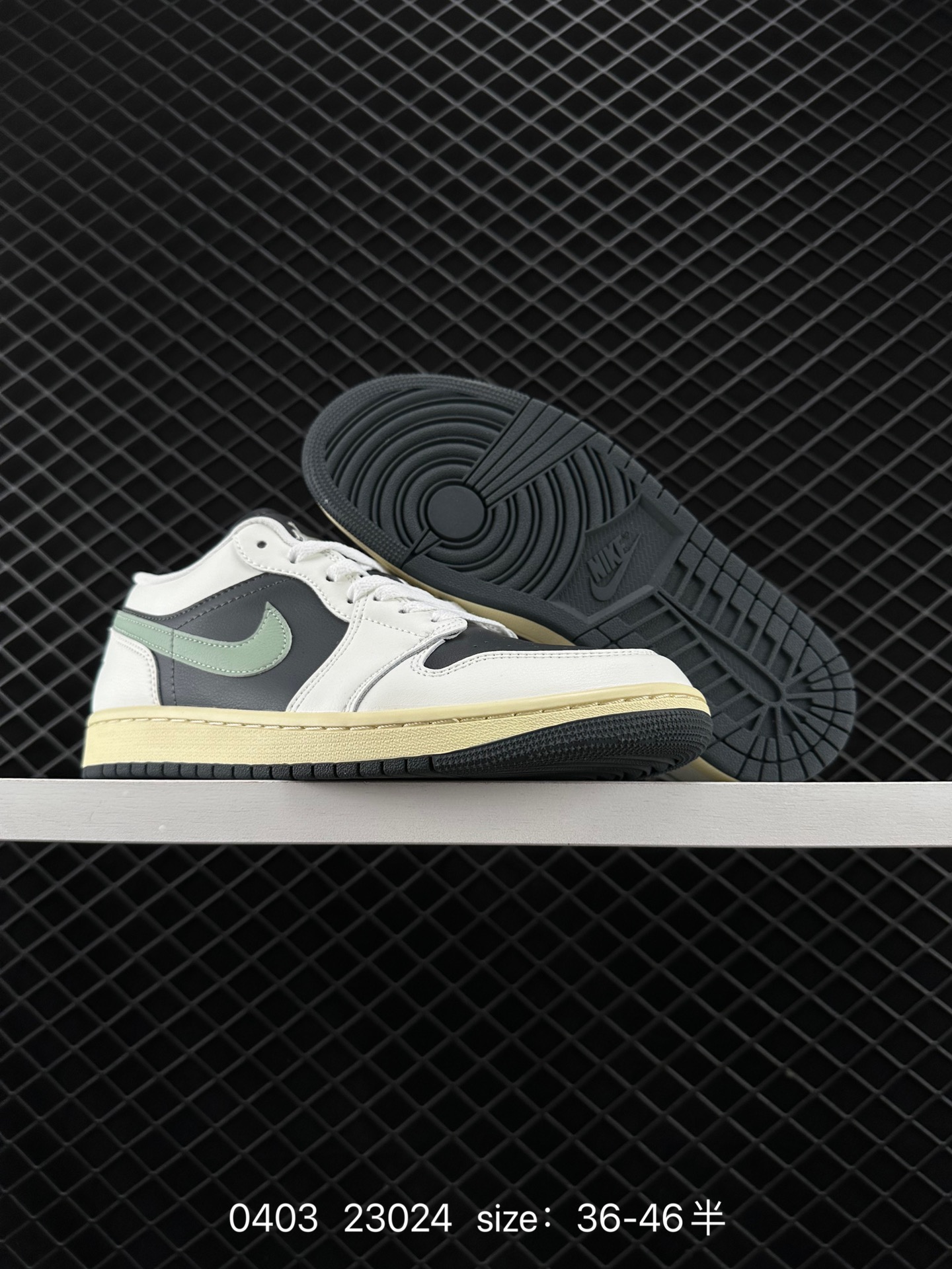 Air Jordan 1 Low AJ1